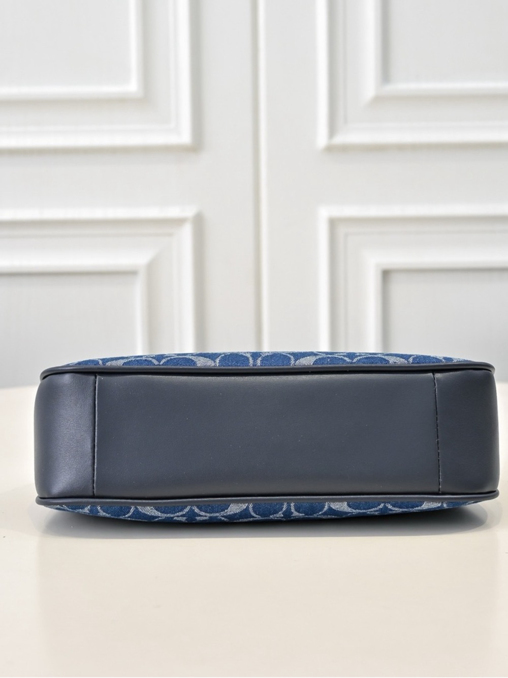 Coach Teri Shoulder Bag In Signature Denim - Picture 6 of 8